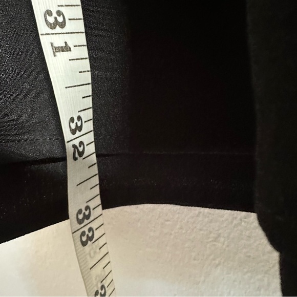 Sail to Sable x Tuckernuck Button Down Tiered Flutter Sleeve Black Classic Dress - Picture 5 of 8